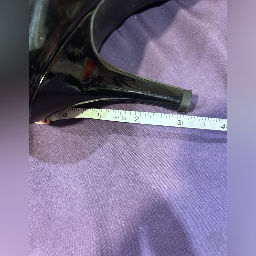 Bandolino Open Toed Black Patent Leather Pumps - Picture 7 of 7